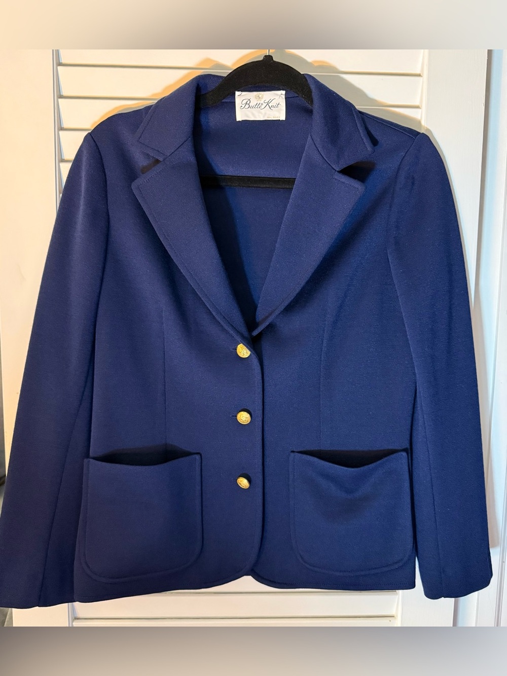 Vintage Women's Navy Knit Three Button Blazer Jacket with Gold Buttons Size 10